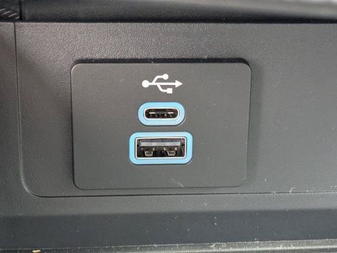 Used 2025 Ford Mustang GT RWD image 21