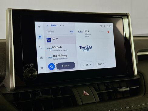 Used 2025 Toyota RAV4 LE image 21