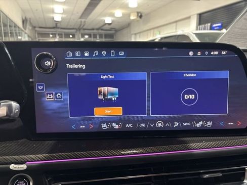 Used 2025 Chevrolet Traverse High Country w/ LPO, Floor Liner Package AWD/4WD image 24