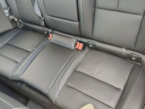 New 2026 Volvo XC40 B5 Core w/ Climate Package image 25