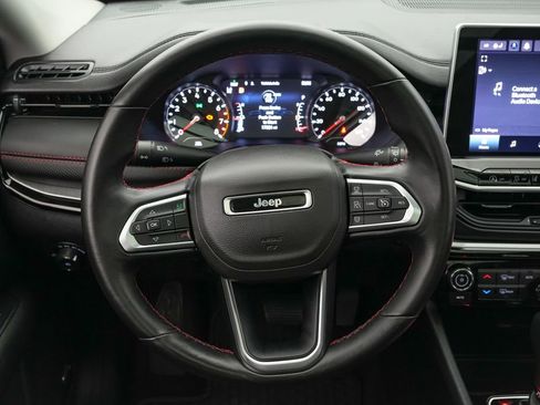 Used 2022 Jeep Compass Trailhawk w/ Sun and Sound Group AWD/4WD image 21