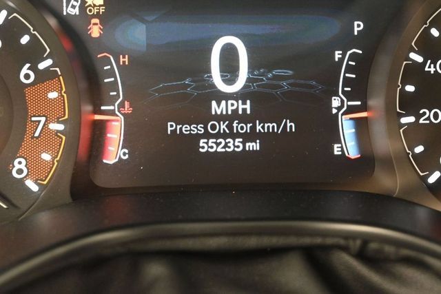 Used 2023 Jeep Compass Limited w/ Elite Group AWD/4WD image 32