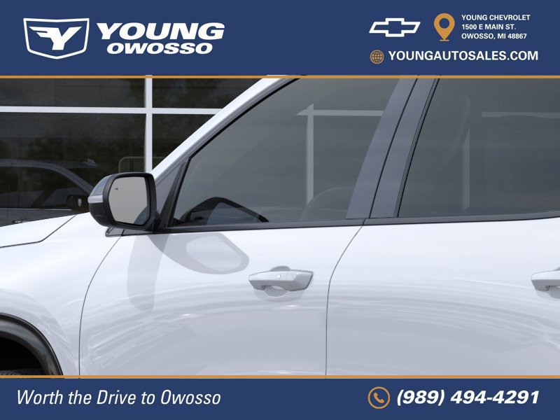 New 2027 Chevrolet Traverse RS w/ LPO, Floor Liner Package AWD/4WD image 13