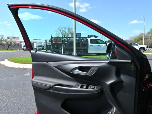 Used 2024 Buick Envista Avenir image 23