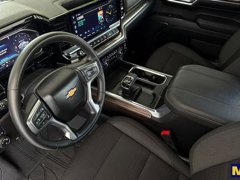 Certified 2024 Chevrolet Silverado 1500 LT w/ Protection Package AWD/4WD image 10