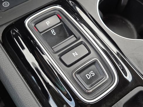 Used 2024 Honda Pilot Touring image 34