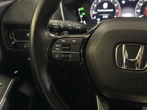 Used 2023 Honda Civic Touring image 29