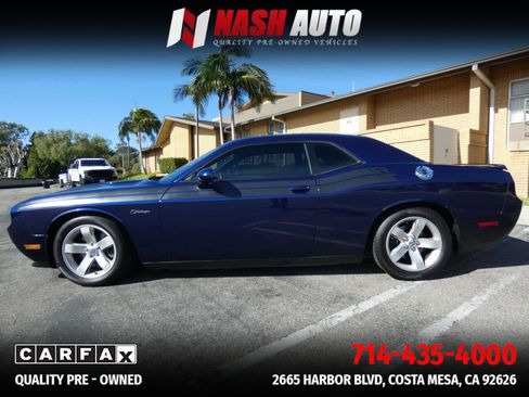 Used 2014 Dodge Challenger R/T RWD image 13