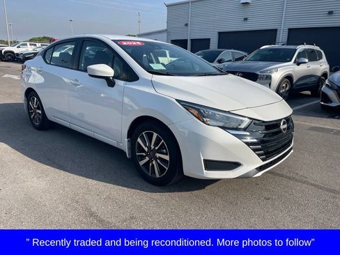Certified 2025 Nissan Versa SV w/ Trunk Package FWD image 1