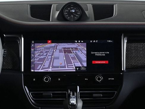 Certified 2024 Porsche Macan GTS AWD/4WD image 15