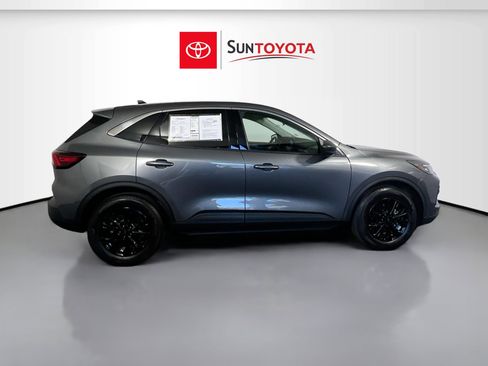 Used 2024 Ford Escape Active image 2