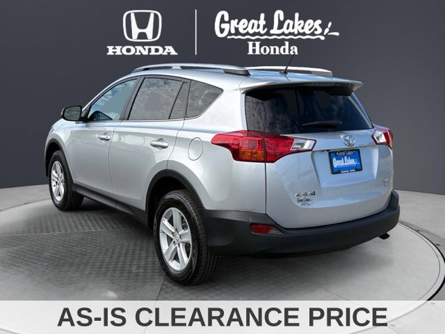 Used 2013 Toyota RAV4 XLE AWD/4WD image 4