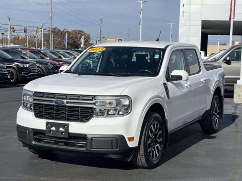 Used 2023 Ford Maverick Lariat w/ Equipment Group 500A Standard image 3