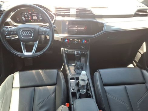 Used 2022 Audi Q3 2.0T Premium w/ Black Optic Sport Package AWD/4WD image 11
