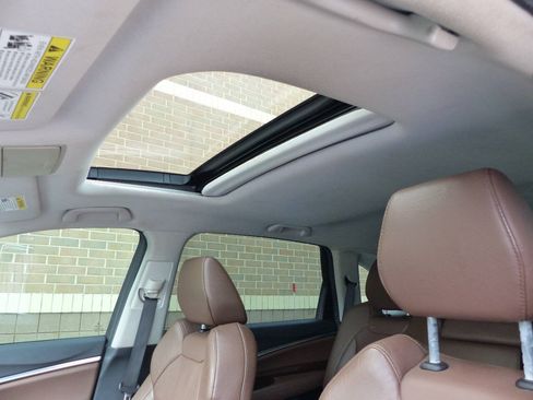 Used 2017 Acura MDX SH-AWD w/ Technology Package image 39