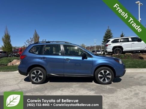 Used 2018 Subaru Forester 2.5i w/ Alloy Wheel Package image 2