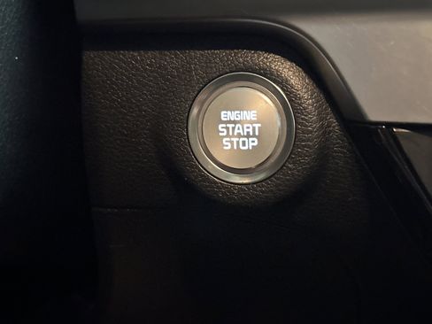 Used 2023 Kia Telluride LX image 22