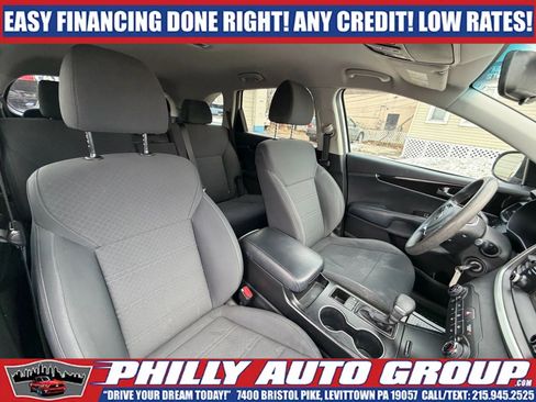 Used 2020 Kia Sorento L FWD image 17