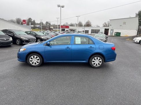 Used 2010 Toyota Corolla LE image 5