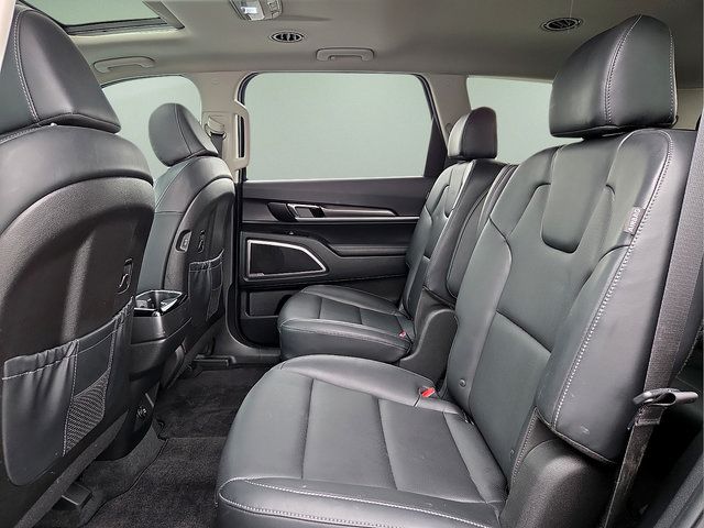 Used 2024 Kia Telluride S w/ S Sunroof Package FWD image 13