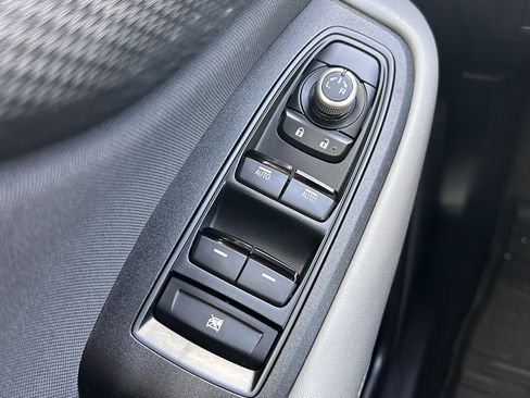 Certified 2022 Subaru Outback Premium image 16