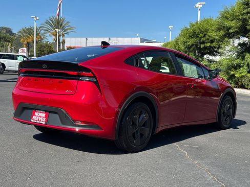 Certified 2026 Toyota Prius LE FWD image 11
