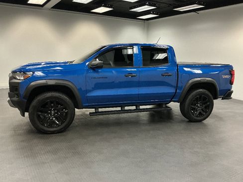 Used 2023 Chevrolet Colorado Trail Boss image 3