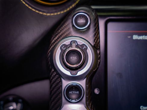 Used 2018 McLaren 720S Performance image 36