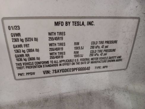 Used 2023 Tesla Model Y Long Range AWD/4WD image 3