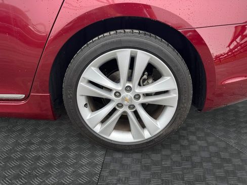 Used 2016 Chevrolet Cruze LTZ w/ Sun, Sound and Sport Package image 17