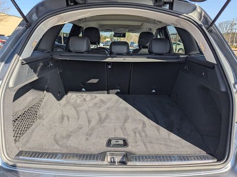 Used 2022 Mercedes-Benz GLC 300 image 6