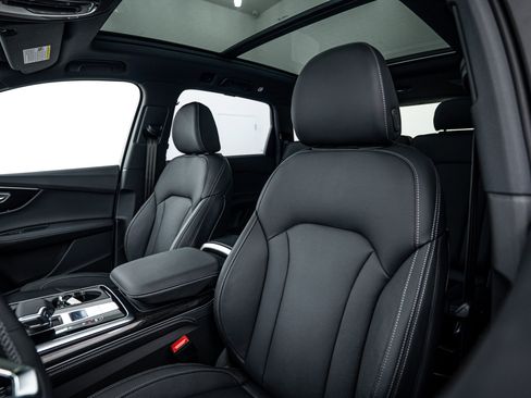 New 2026 Audi Q7 3.0T Prestige image 14
