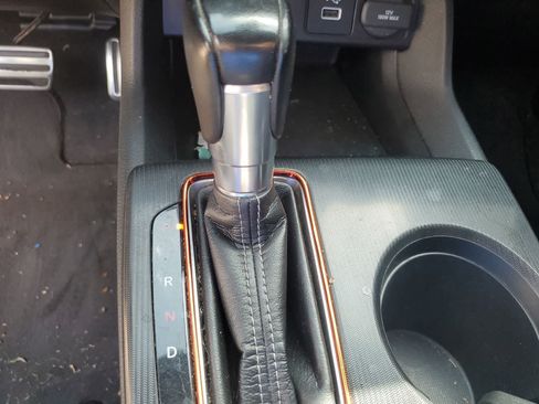 Used 2022 Honda Civic Sport image 16
