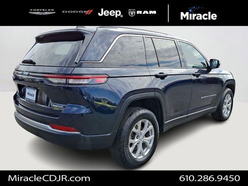 Used 2023 Jeep Grand Cherokee Limited image 7