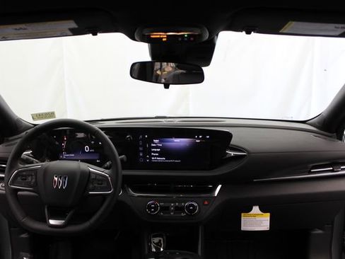 New 2026 Buick Envista Preferred FWD image 24