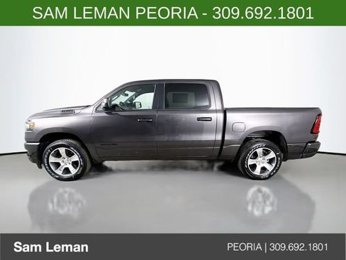 New 2026 RAM 1500 Express AWD/4WD image 4