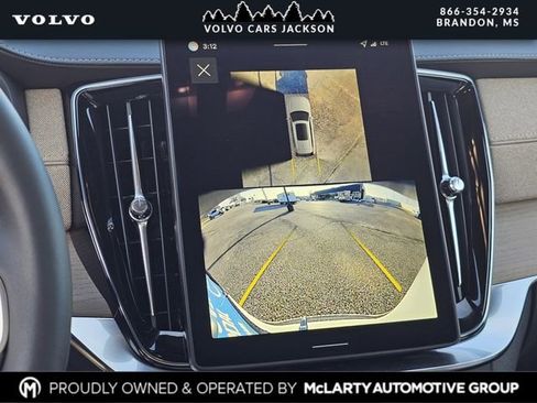 New 2026 Volvo XC90 B5 Plus w/ Protection Package Premier image 8