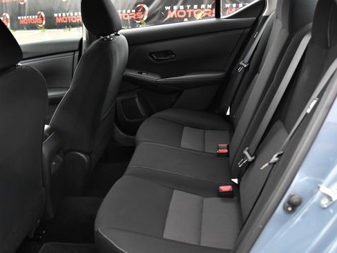 Used 2024 Nissan Sentra SV image 30