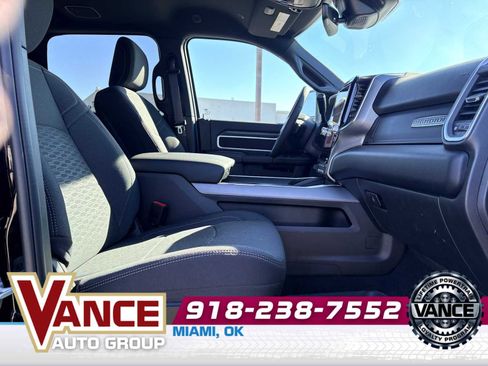 New 2025 RAM 2500 Big Horn image 22