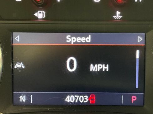 Used 2023 Chevrolet Equinox RS w/ RS Leather Package AWD/4WD image 18