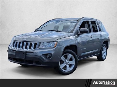 Used 2013 Jeep Compass Latitude AWD/4WD image 1