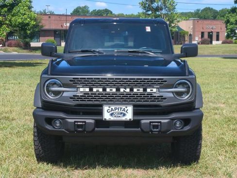 Used 2025 Ford Bronco Badlands AWD/4WD image 16