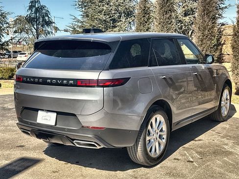Used 2025 Land Rover Range Rover Sport image 5