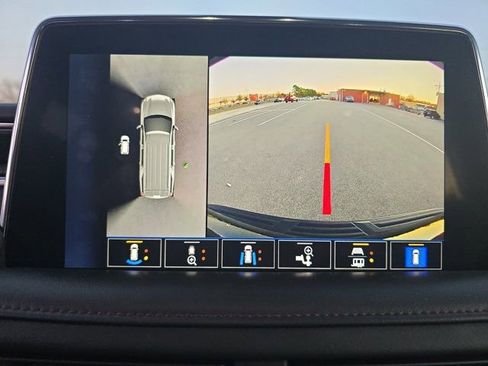 Used 2022 Chevrolet Tahoe RST w/ Luxury Package image 25