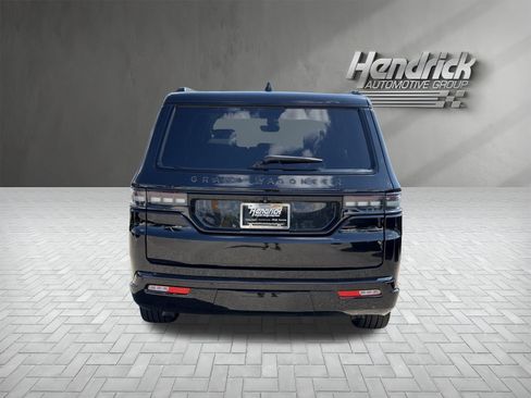 Used 2024 Jeep Grand Wagoneer L Series III w/ Rear Seat Video Group 1 AWD/4WD image 9