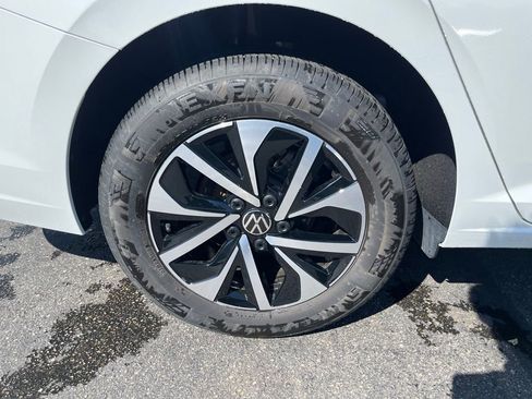 Used 2025 Volkswagen Jetta S FWD image 31