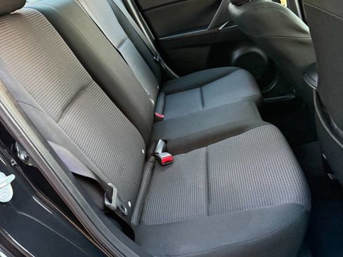 Used 2013 MAZDA MAZDA3 i SV image 15