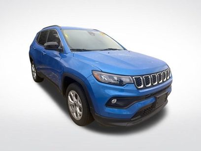 Used 2025 Jeep Compass Latitude w/ Convenience Group