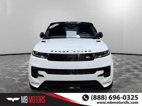 Used 2025 Land Rover Range Rover Sport Dynamic SE AWD/4WD image 11