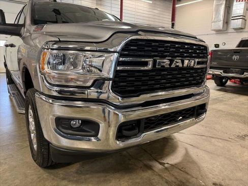 Certified 2024 RAM 2500 Big Horn w/ Bed Utility Group AWD/4WD image 2